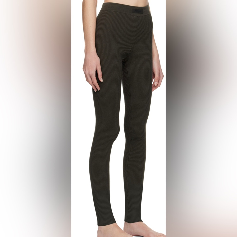 Fear of God Essentials Leggings